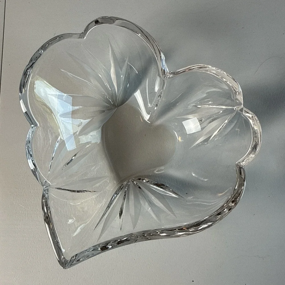 Mikasa heart shape
